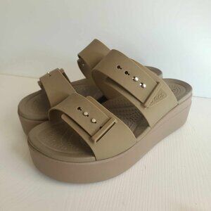 Crocs Brooklyn Buckle 7 Khaki